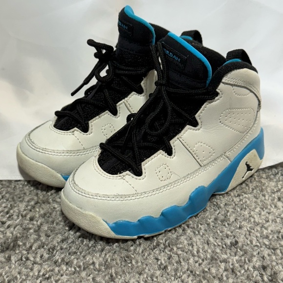 Jordan 9 Retro Toddler Shoes Summit White-Black-Dark Powder Blue Size 9C - Picture 3 of 10